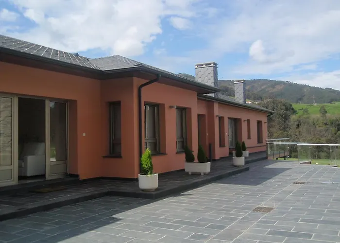 Arcos Del Esva Luarca